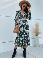 Midi Jurk met V-hals en Bloemenprint - Midi Dresses - Jurkjes.co