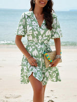 Midi Jurk met V-hals en Bloemenprint - Mini Dresses - Jurkjes.co