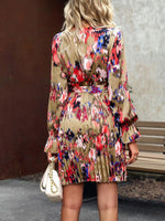 Midi Jurk met V-hals en Bloemenprint - Mini Dresses - Jurkjes.co