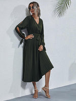 Midi Jurk met V-hals en Ceintuurlint - Midi Dresses - Jurkjes.co