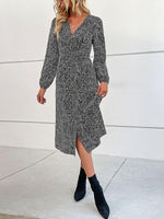 Midi Jurk met V-hals en Dierenprint - Midi Dresses - Jurkjes.co