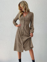 Midi Jurk met V-hals en Dierenprint - Midi Dresses - Jurkjes.co