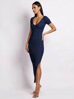 Midi Jurk met V-hals en Effen Design - Midi Dresses - Jurkjes.co