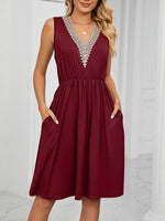 Midi Jurk met V-hals en Effen Kleur - Midi Dresses - Jurkjes.co