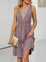 Midi Jurk met V-hals en Effen Kleur - Midi Dresses - Jurkjes.co