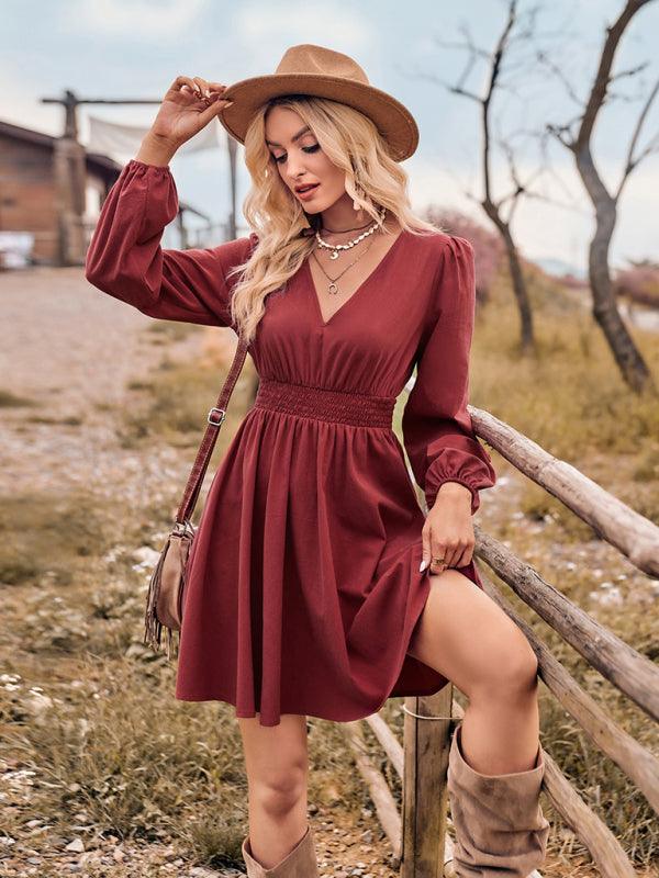 Midi Jurk met V-hals en Elastische Taille - Group8 - Jurkjes.co