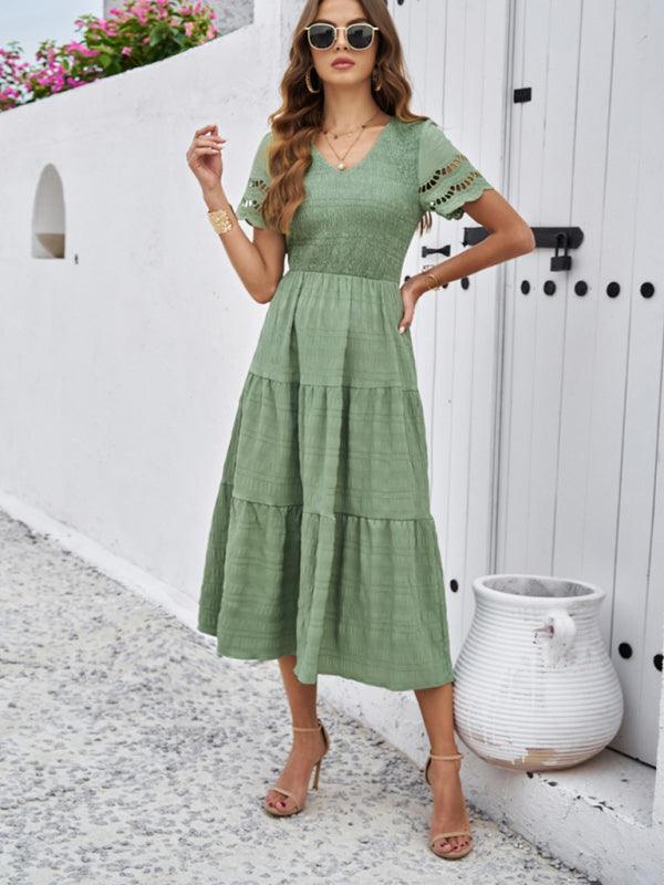 Midi Jurk met V-hals en Gelaagde Rok - Group3 - Jurkjes.co