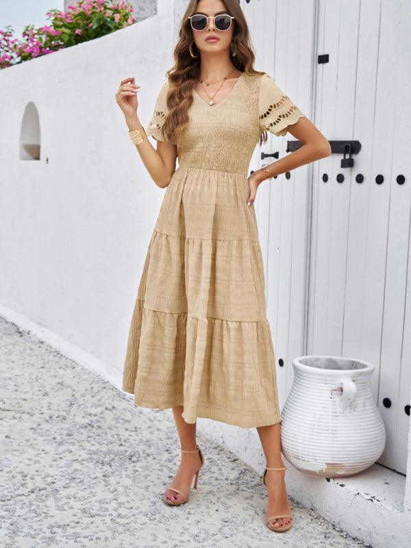 Midi Jurk met V-hals en Gelaagde Rok - Group3 - Jurkjes.co