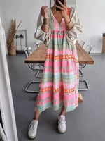 Midi Jurk met V-hals en Geometrisch Patroon - Group8 - Jurkjes.co