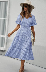 Midi Jurk met V-hals en Gingham Ruit - Midi Dresses - Jurkjes.co