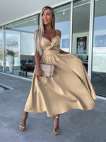 Midi Jurk met V-hals en Hoge Split - Midi Dresses - Jurkjes.co