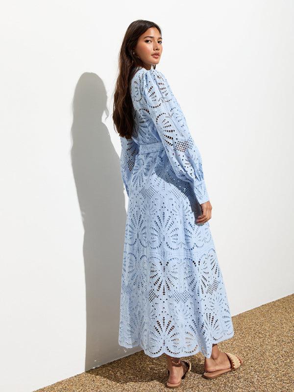 Midi Jurk met V-hals en Kantdetails - Maxi Dresses - Jurkjes.co