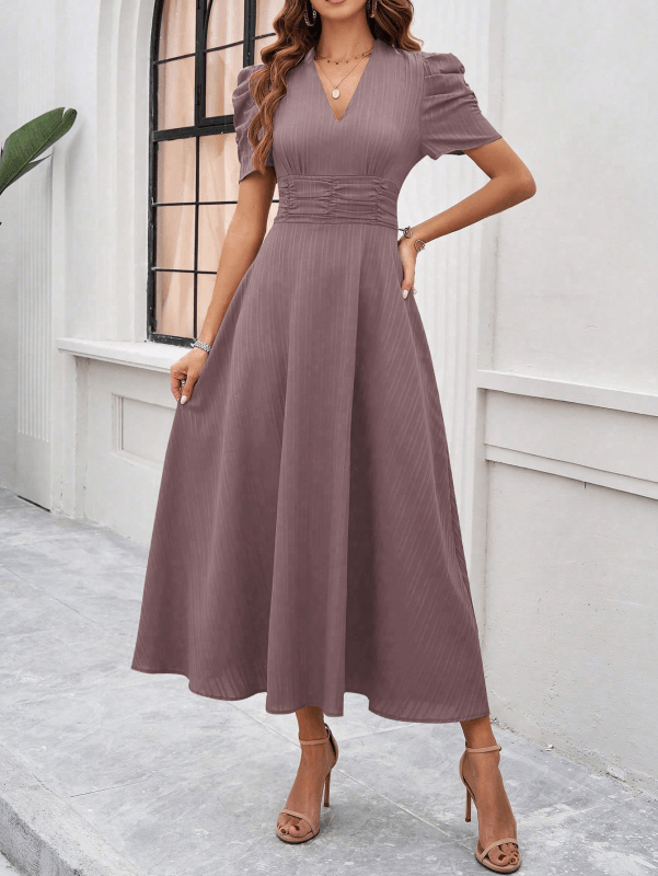 Midi Jurk met V-hals en Kapmouwtjes - Midi Dresses - Jurkjes.co