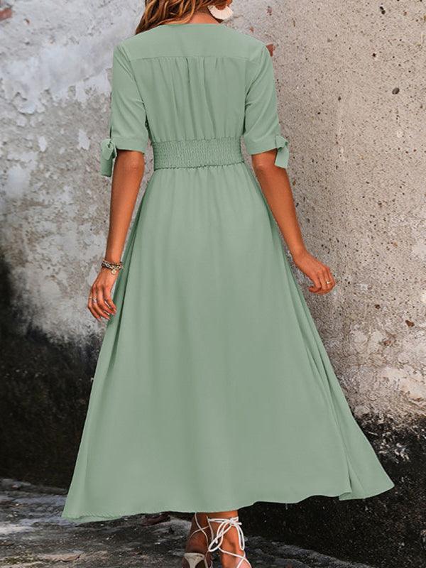 Midi Jurk met V-hals en Knopenrij - Midi Dresses - Jurkjes.co