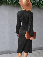 Midi Jurk met V-hals en Knopsluiting - Midi Dresses - Jurkjes.co