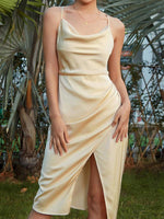 Midi Jurk met V-hals en Open Rug - Midi Dresses - Jurkjes.co