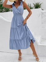 Midi Jurk met V-hals en Plooien - Group12 - Jurkjes.co