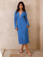 Midi Jurk met V-hals en Plooirok - Midi Dresses - Jurkjes.co