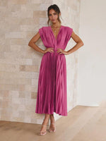 Midi Jurk met V-hals en Plooirok - Midi Dresses - Jurkjes.co