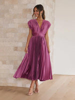 Midi Jurk met V-hals en Plooirok - Midi Dresses - Jurkjes.co