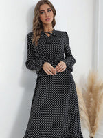 Midi Jurk met V-hals en Polka Dots - Group11 - Jurkjes.co