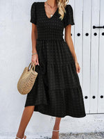 Midi Jurk met V-hals en Polkadot Print - Midi Dresses - Jurkjes.co