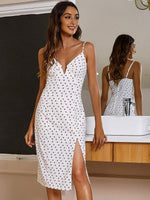 Midi Jurk met V-hals en Polkadots - Group8 - Jurkjes.co