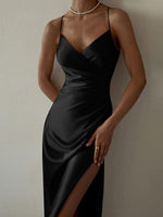 Midi Jurk met V-hals en Splitdetail - Group2 - Jurkjes.co