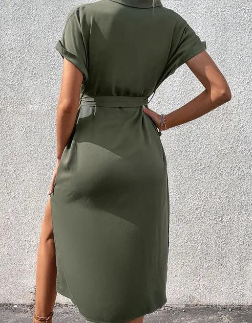 Midi Jurk met V-hals en Strikceintuur - Group7 - Jurkjes.co