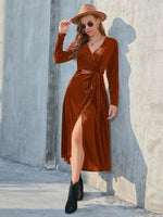 Midi Jurk met V-hals en Strikceintuur - Midi Dresses - Jurkjes.co