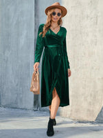 Midi Jurk met V-hals en Strikceintuur - Midi Dresses - Jurkjes.co