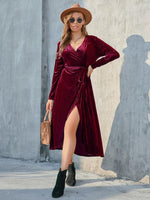 Midi Jurk met V-hals en Strikceintuur - Midi Dresses - Jurkjes.co