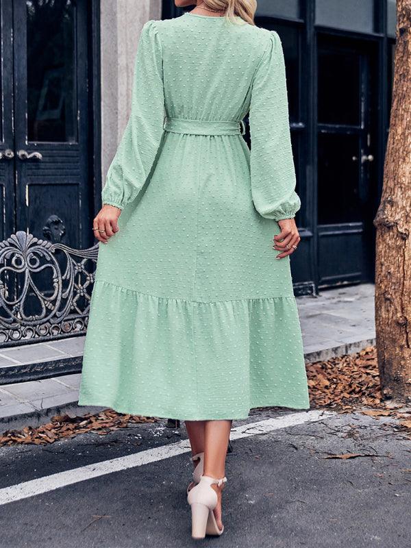 Midi Jurk met V-hals en Tailleband - Group8 - Jurkjes.co