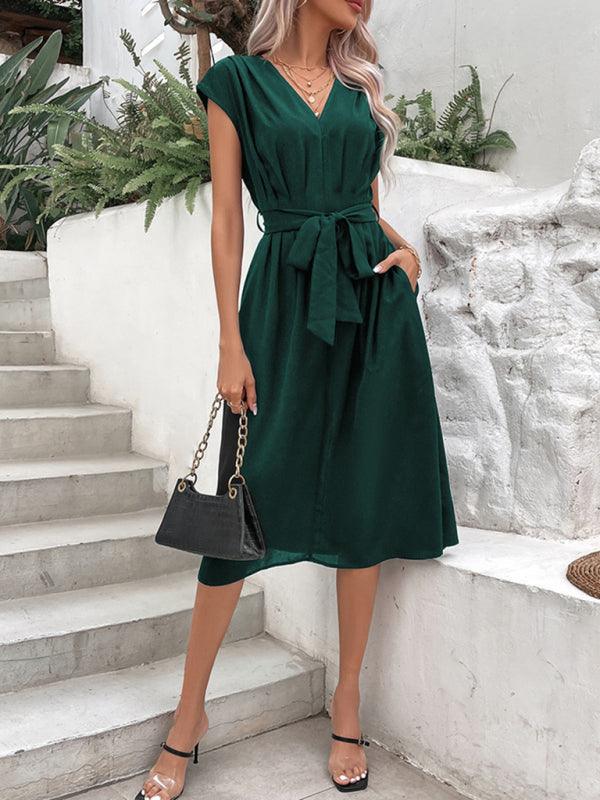 Midi Jurk met V-hals en Tailleband - Midi Dresses - Jurkjes.co