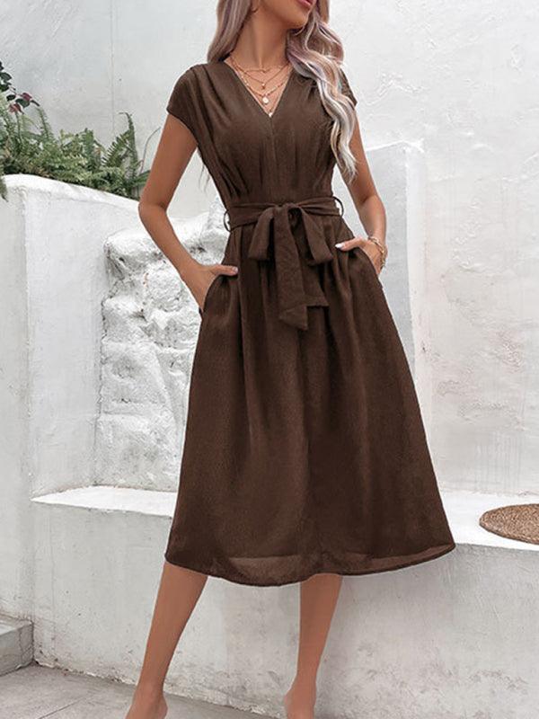 Midi Jurk met V-hals en Tailleband - Midi Dresses - Jurkjes.co