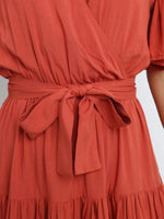 Midi Jurk met V-hals en Taillekoord - Midi Dresses - Jurkjes.co