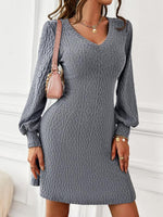 Midi Jurk met V-hals en Textuur Stof - Mini Dresses - Jurkjes.co