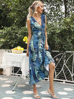 Midi Jurk met V-hals en Tropische Print - Midi Dresses - Jurkjes.co