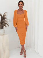 Midi Jurk met Vierkante Hals en Rimpels - Midi Dresses - Jurkjes.co