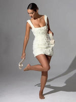 Mini Jurk met Bloemenapplicaties - Midi Dresses - Jurkjes.co