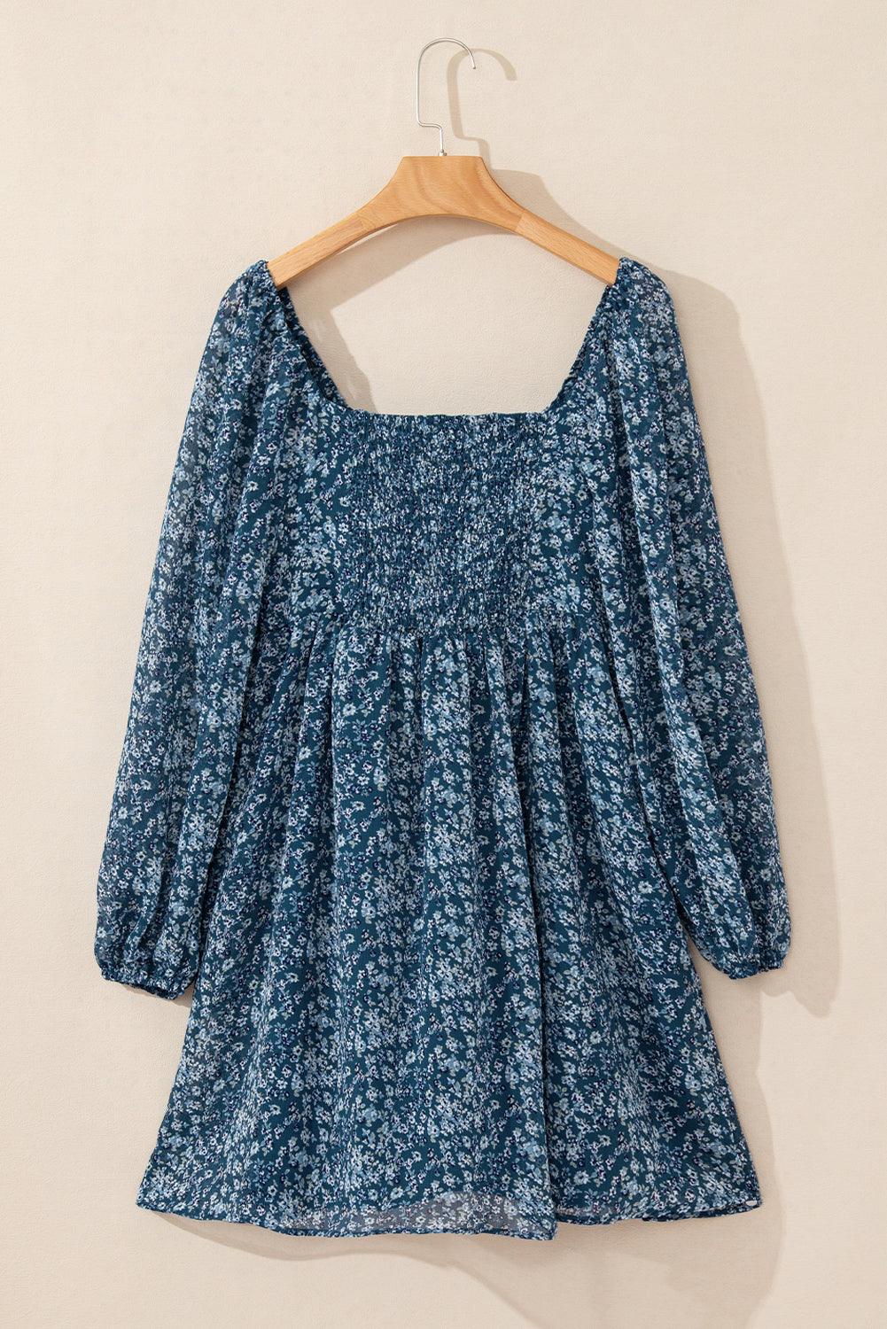 Mini Jurk met Bloemenprint en Hartvormige Halslijn - Floral Dresses - Jurkjes.co