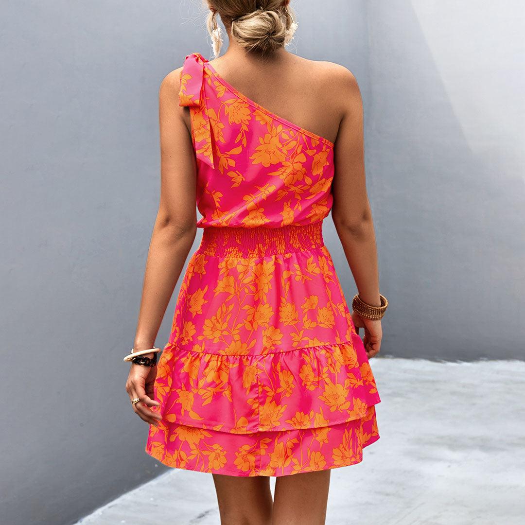 Mini Jurk met Bloemenprint en Schuine Schouder - Dresses - Jurkjes.co