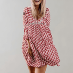 Mini Jurk met Bloemenprint en V-hals - CB- Dresses - Jurkjes.co