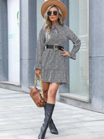 Mini Jurk met Ceintuur en Stijlvol Design - Maxi Dresses - Jurkjes.co