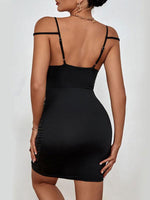 Mini Jurk met Cut-Out en Nauwsluitende Pasvorm - Group4 - Jurkjes.co