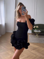 Mini Jurk met Eén Schouder en Rimpelrand - Mini Dresses - Jurkjes.co