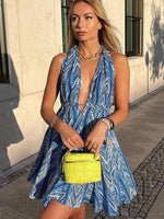 Mini Jurk met Halternek en Geometrisch Design - Mini Dresses - Jurkjes.co