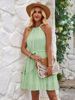 Mini Jurk met Halternek en Gestapelde Lagen - Group3 - Jurkjes.co