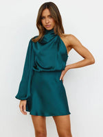 Mini Jurk met Hoge Hals en One-Shoulder - Mini Dresses - Jurkjes.co