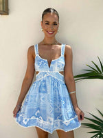 Mini Jurk met Kanten Details en Zomerse Print - Maxi Dresses - Jurkjes.co